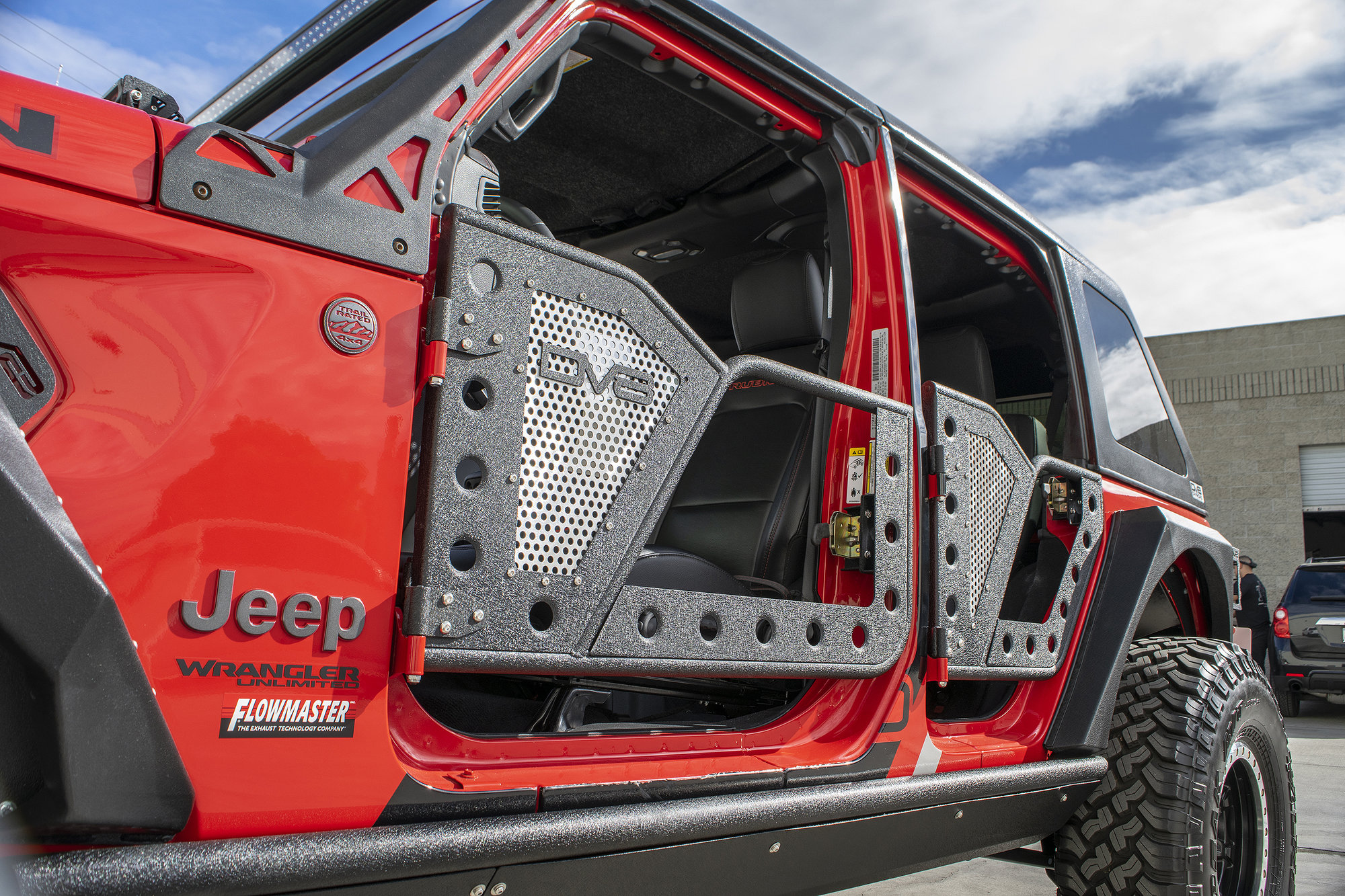 Dv8 Offroad Rock Doors With Perforated Aluminum Mesh Screens