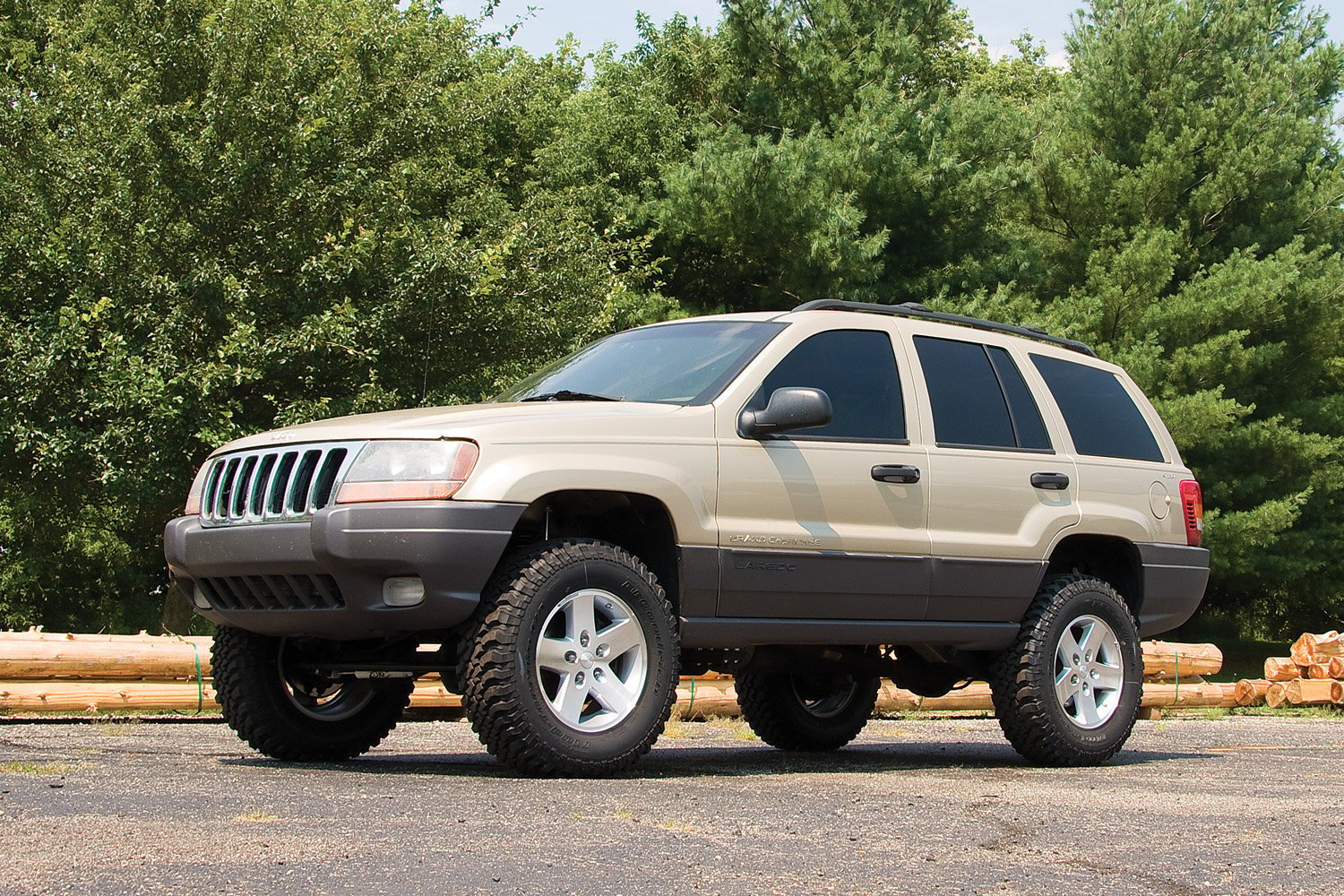 Zone Offroad Products 4" Lift Kit for 99-04 Jeep Grand Cherokee WJ |  Quadratec